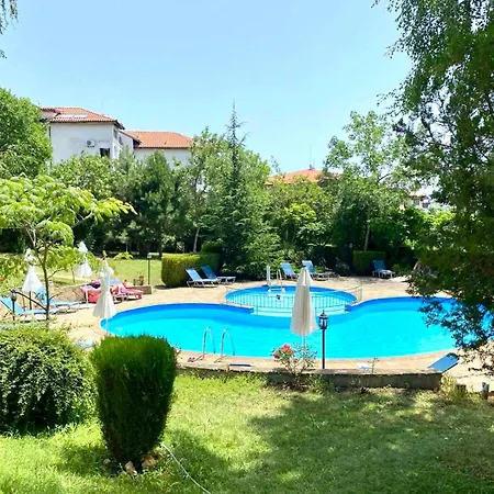 Delfin Sea View Apartment Sweti Wlas