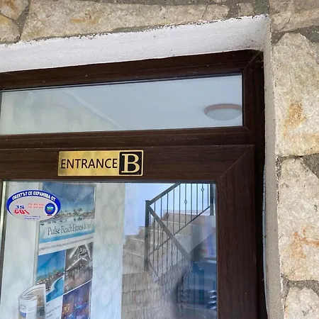 Delfin Sea View * Свети-Влас