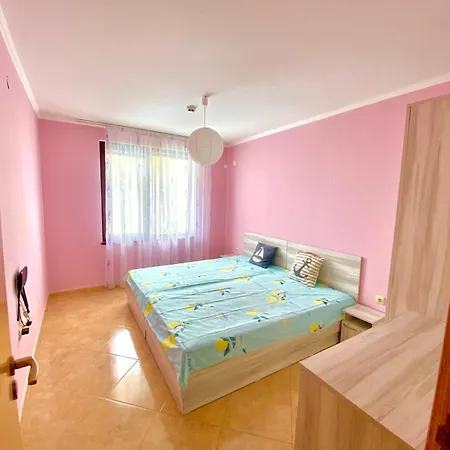 Delfin Sea View Свети-Влас